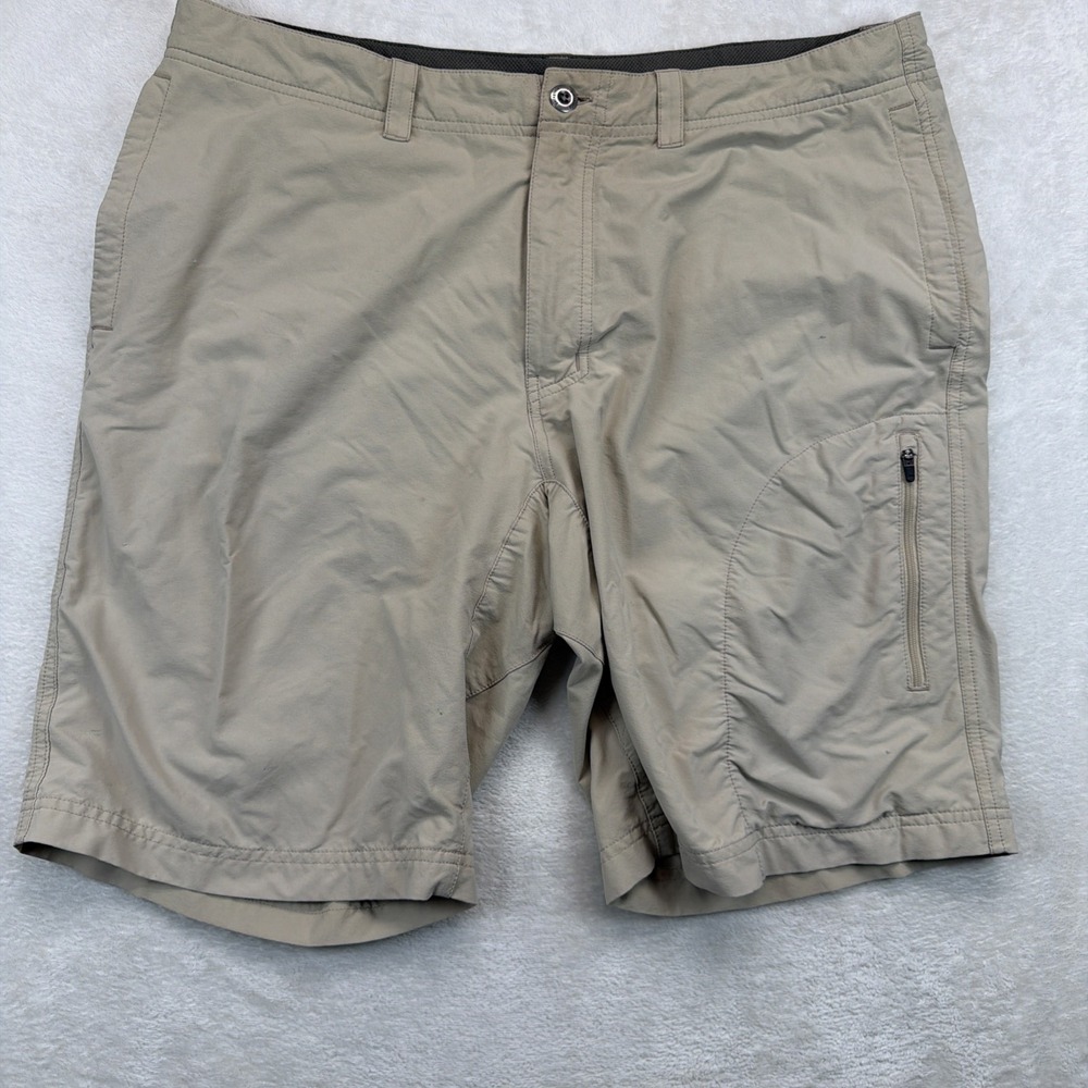 Patagonia Men's Nylon Hiking Shorts Khaki Zip Pocket Outdoor Size 36